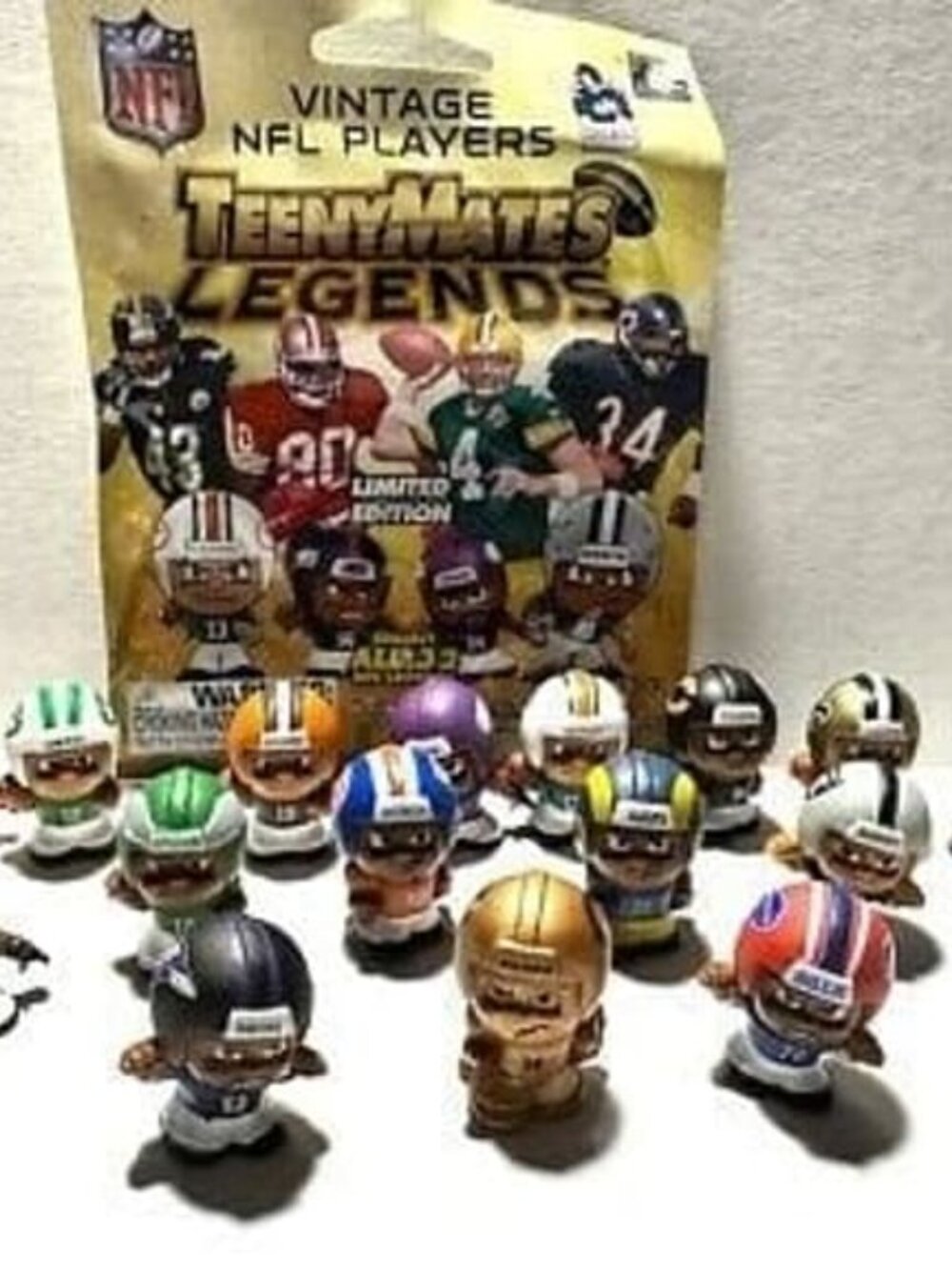 NFL VINTAGE PLAYERS TEENYMATES LEGENDS LIMITED EDITION 2 FIGURES, 2 PUZZLES ETC